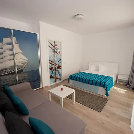 Pupa Apartment Mamaia