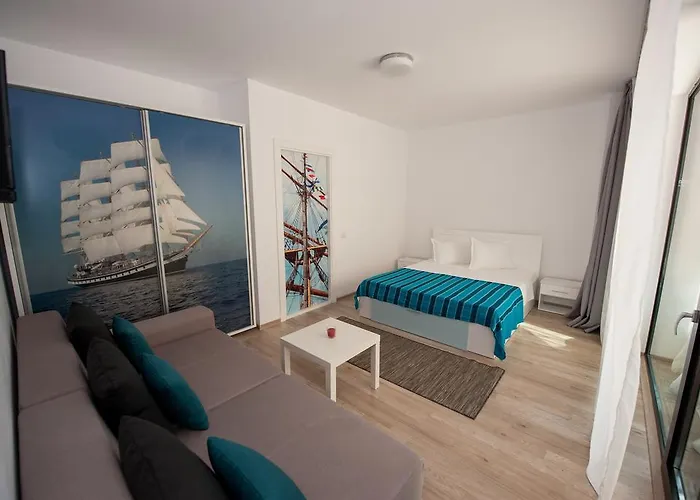 Pupa Appartement Mamaia